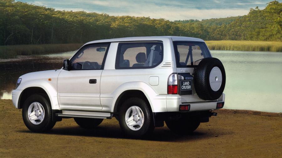  Toyota Land Cruiser Prado 90 3-Door (J90W) 1999 года  (фото 1 из 7)